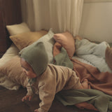 Bonnet Dolly (artichoke)