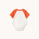 TINY HAT GRAPHIC BODY *off-white*