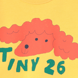 RED DOG GRAPHIC SWEATSHIRT *soft yellow*