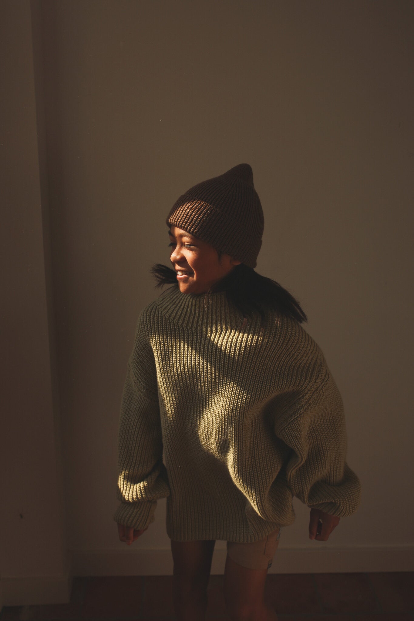 Fonzie Beanie Mocha